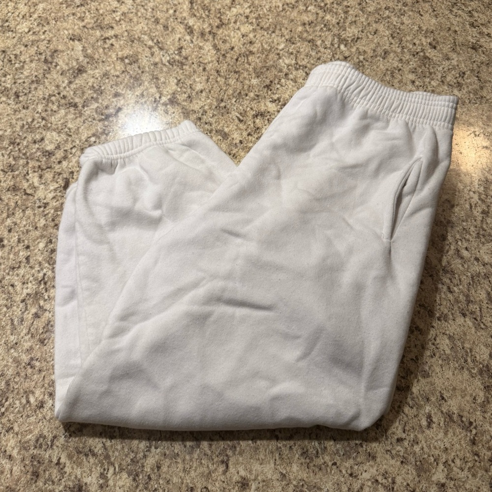B Split Size Large Cropped White Sweatpants Dance
